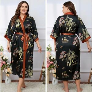 Gorgeous luxurious silky Robe! 16/18
